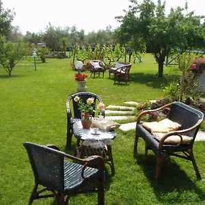 Il Bouganville Bed & Breakfast